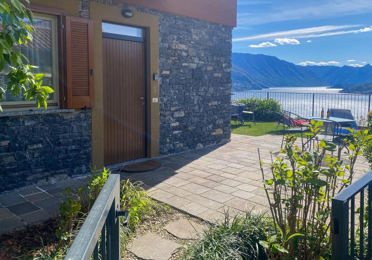 Vista Paradiso I - Garten Ferienwohnung Perledo Esterno foto